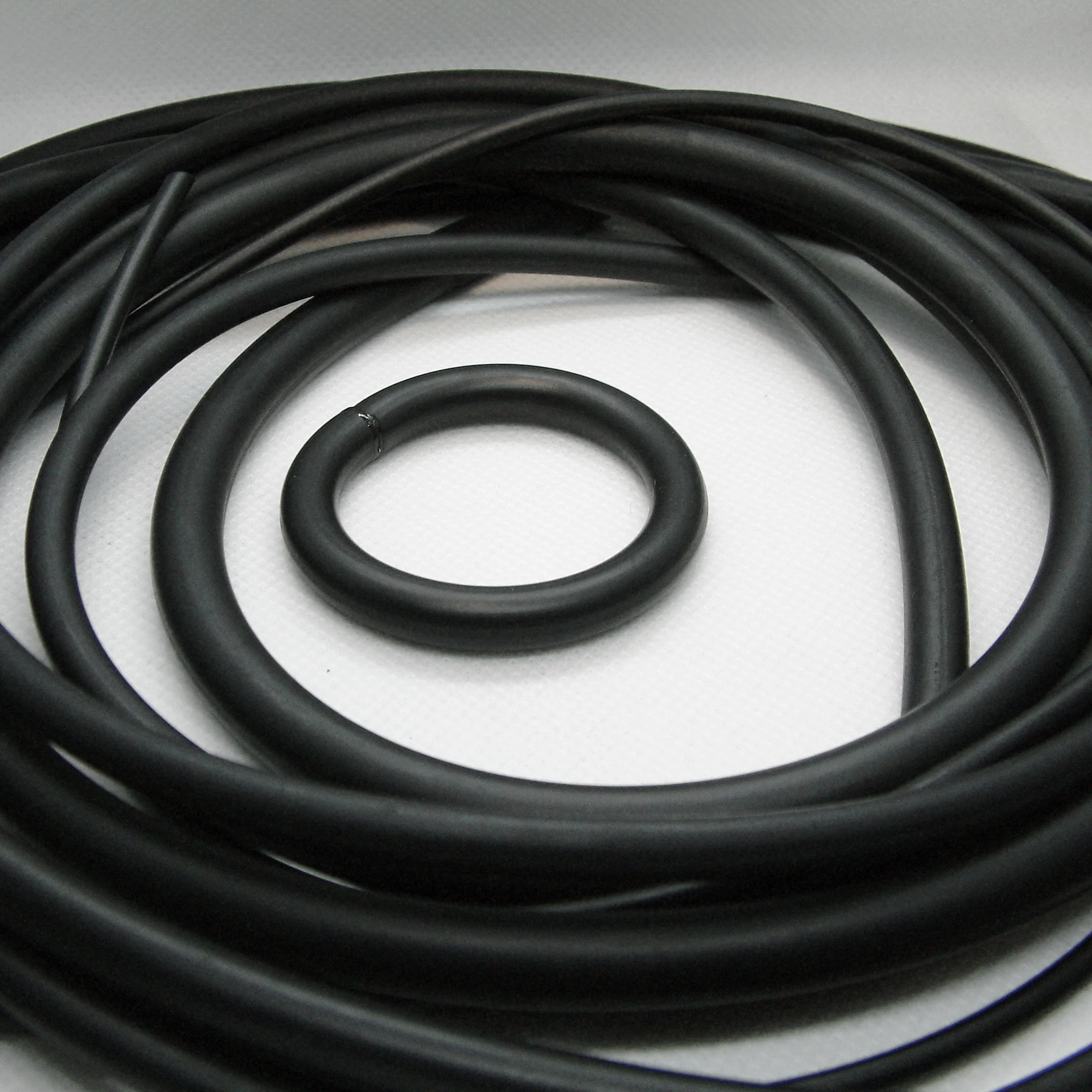 good seal function high quality low price black heat-resistant rubber sealing o-ring cord