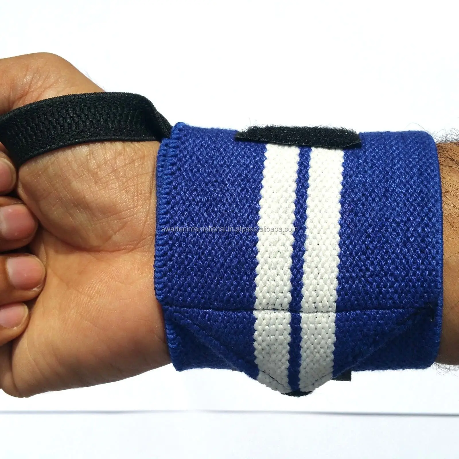 wrist wraps 014.jpg