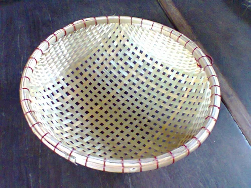 Stylish bamboo basket, Vietnam bamboo basket for holding food, fruit, vegetable