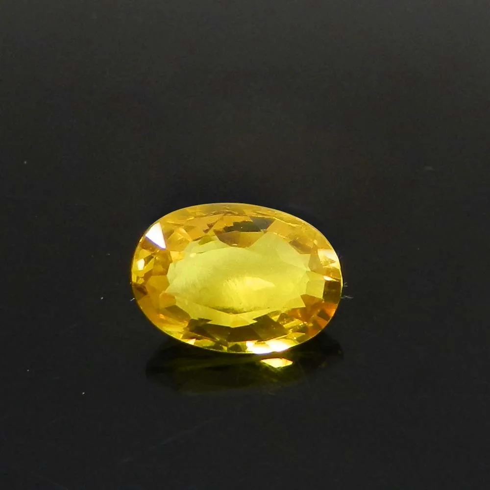 15 克拉珍贵切割宝石