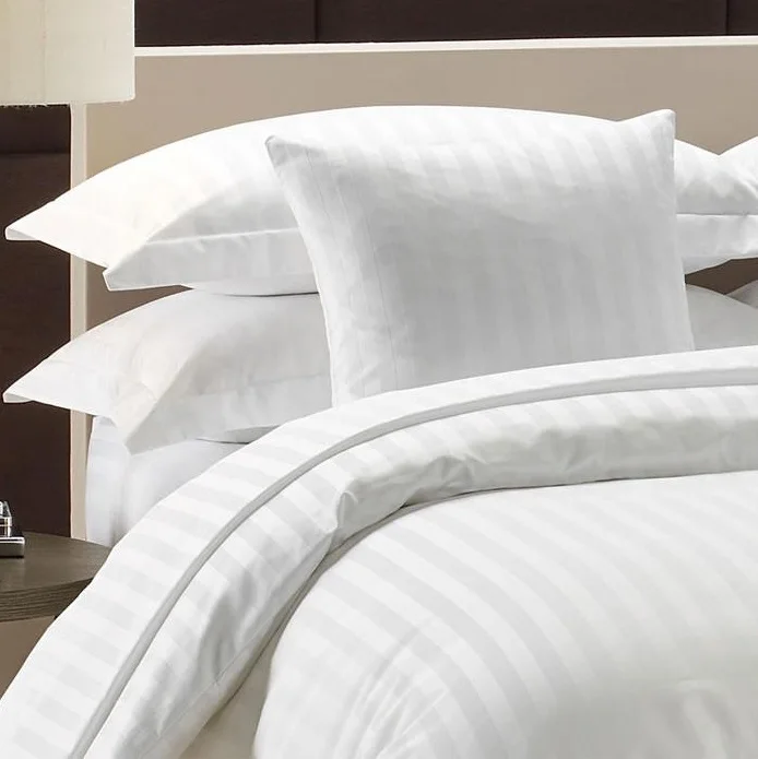 benefits of using cotton bed sheets or sheet sets are given in this forum.