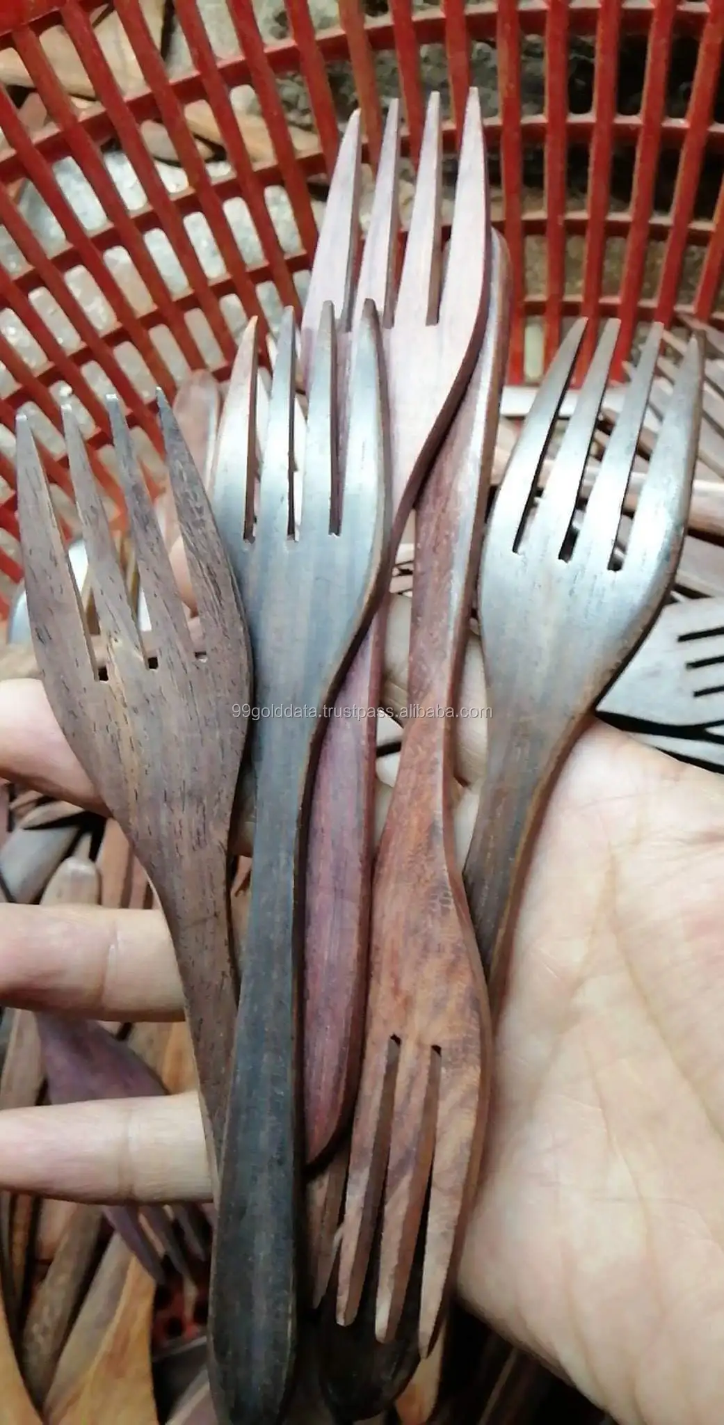 Wooden Women Clogs/vietnamese Wooden Clog Buy Girls Wood Clogs,Wood