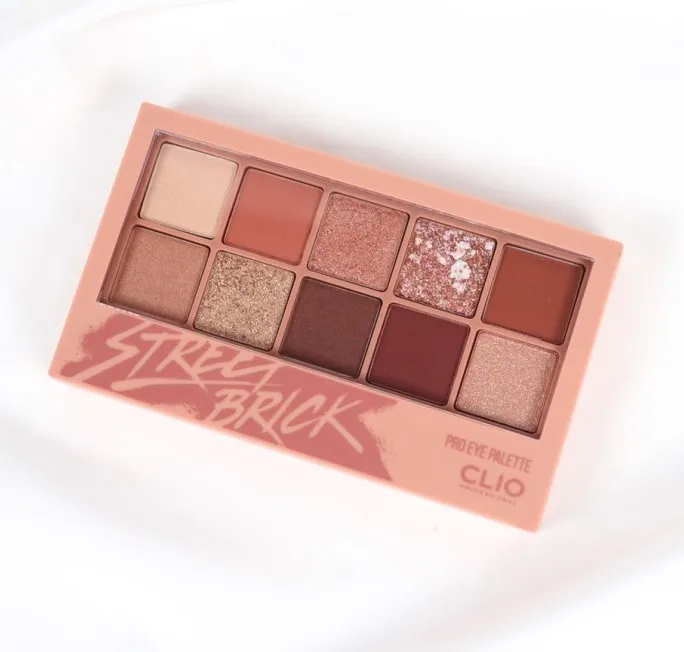 Clio косметика. Clio Pro Eye Palette. Clio Pro Eye Palette 01. Clio корейская косметика тени. Clio korean.Palette.