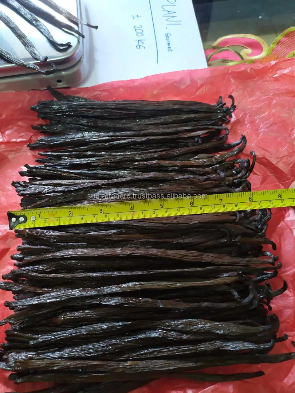 
Sumatra Supply Organic Cultivated Gourmet vanilla beans Black Vanilla Beans Farm Price 