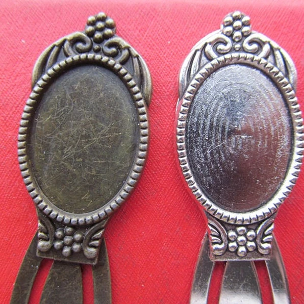 

Antique Silver tone/Antique Bronze Bookmark Pendant Charm 18mmx25mm Cabochon/Cameo Base Setting Tray Bezel, Picture