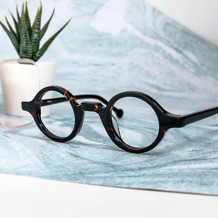 

ZEELOOL Classic Retro Unisex Acetate Round Wood Tortoise Glasses Frames Round Acetate Eyewear, 3 colors
