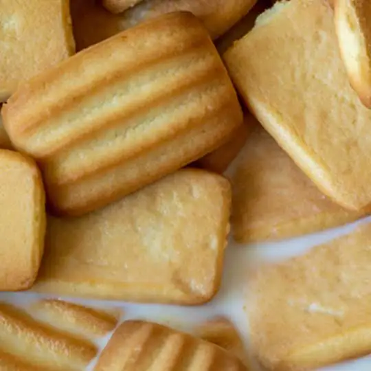 
Milky biscuits for infants and young children, 172g 