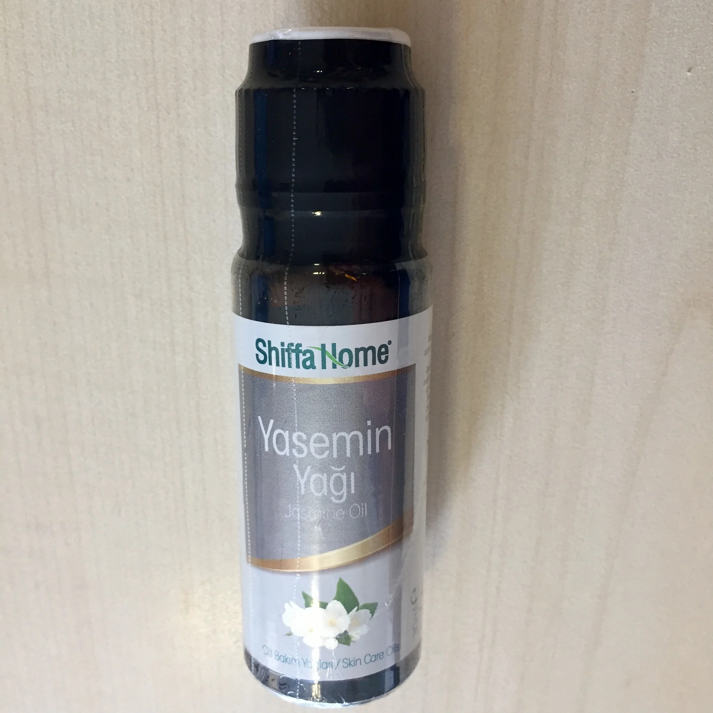 jasmine essential oil exporter and supplier