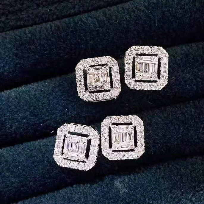 

Women earring Jewelry 18K Real Gold Earrings Solid gold Natural Diamond Cluster Square Shape Charm Earring Stud