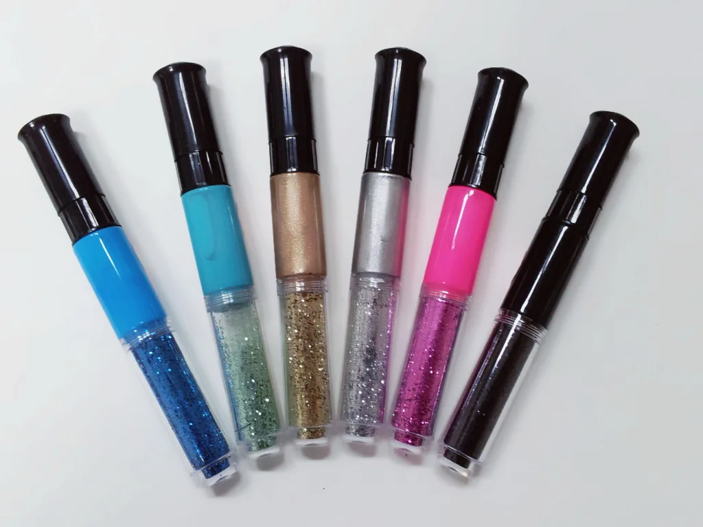 
Taiwan 3 in 1 Nail Art Pen, Polish, Varnish 