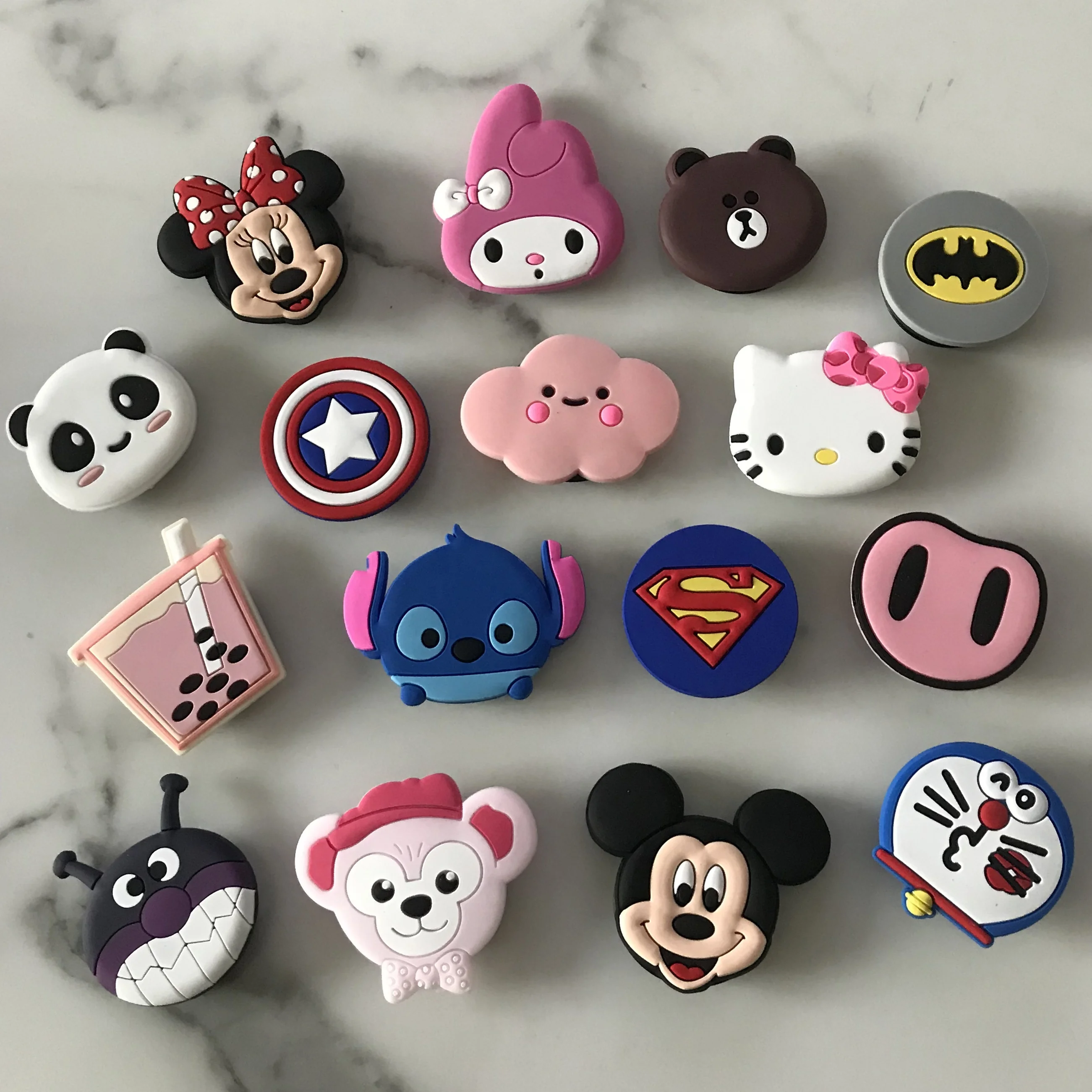 

Random cartoon cute mobile phone holder stand air cushion bracket accessories