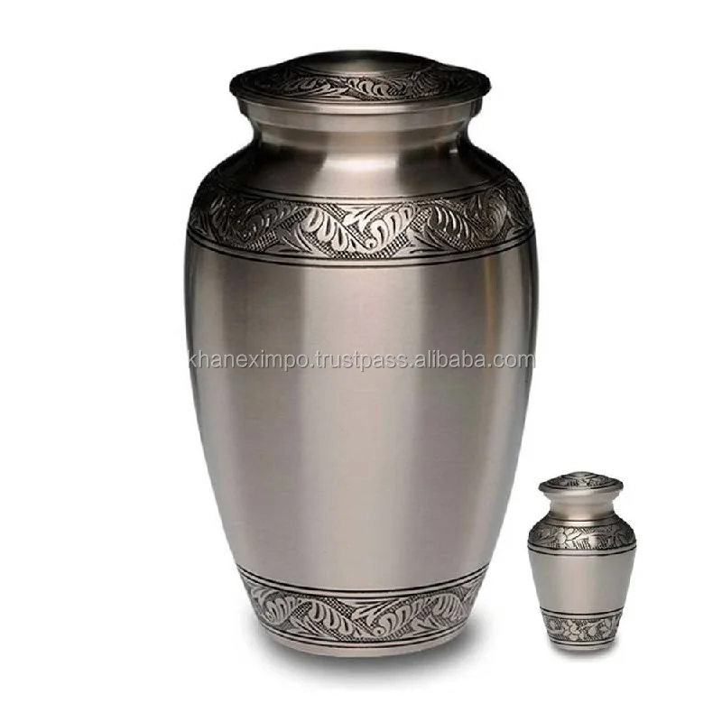 25207 Cremation Urns.jpg