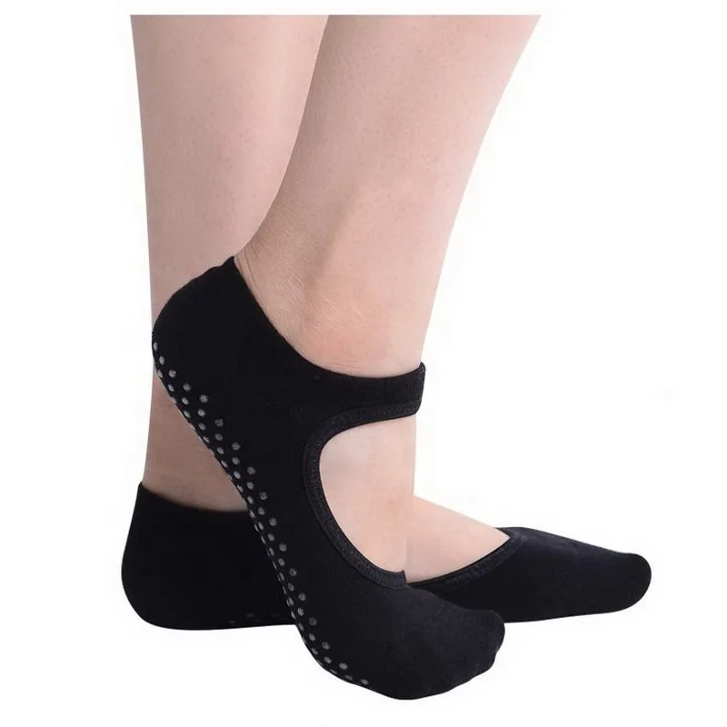 yoga socks-black.jpg