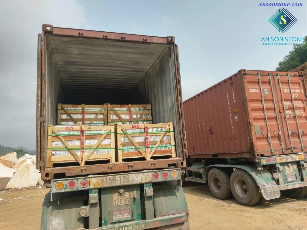 packing and loading 51.jpg