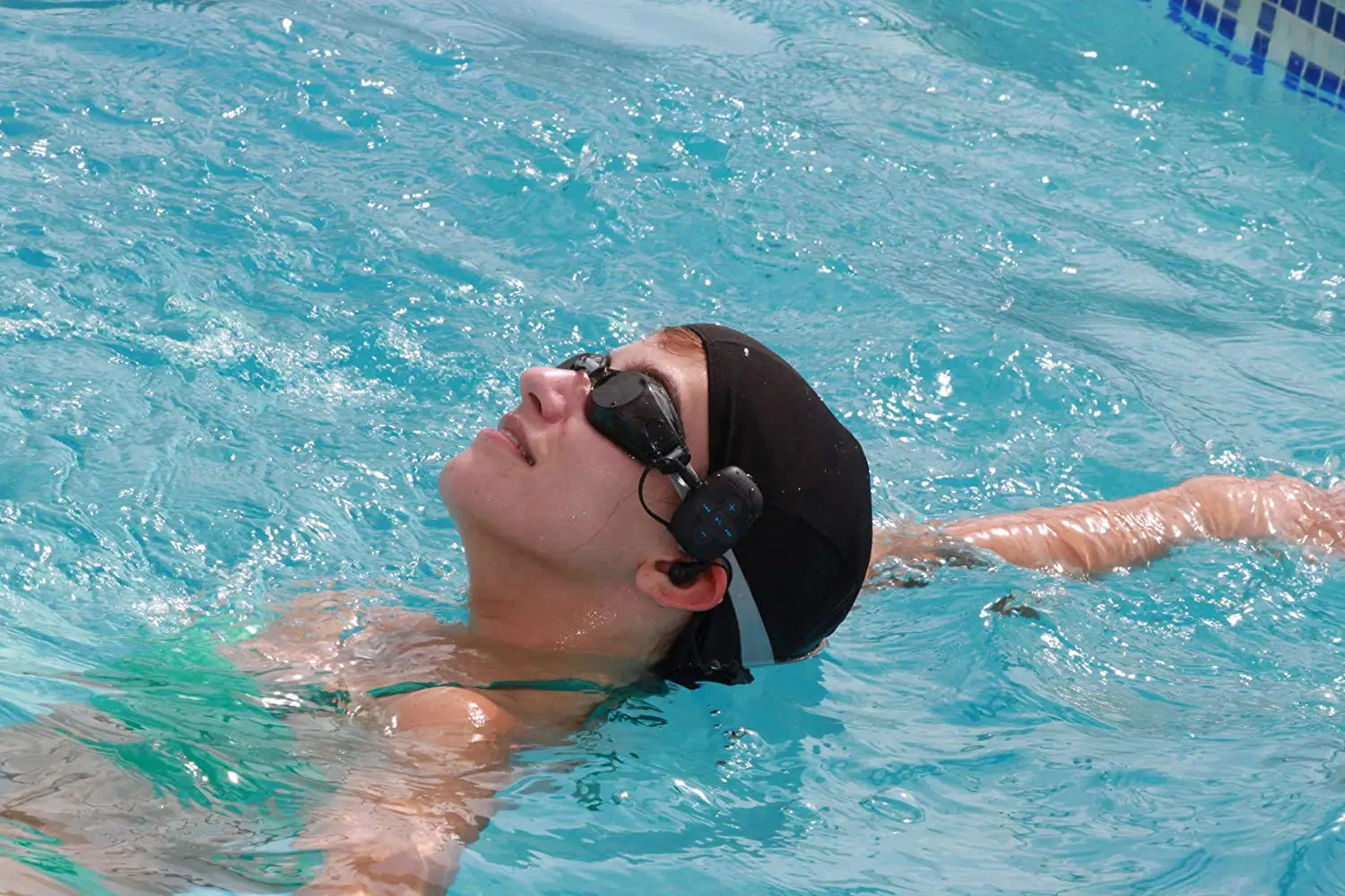 the best waterproof mp3 player for the lap or marathon swimmer