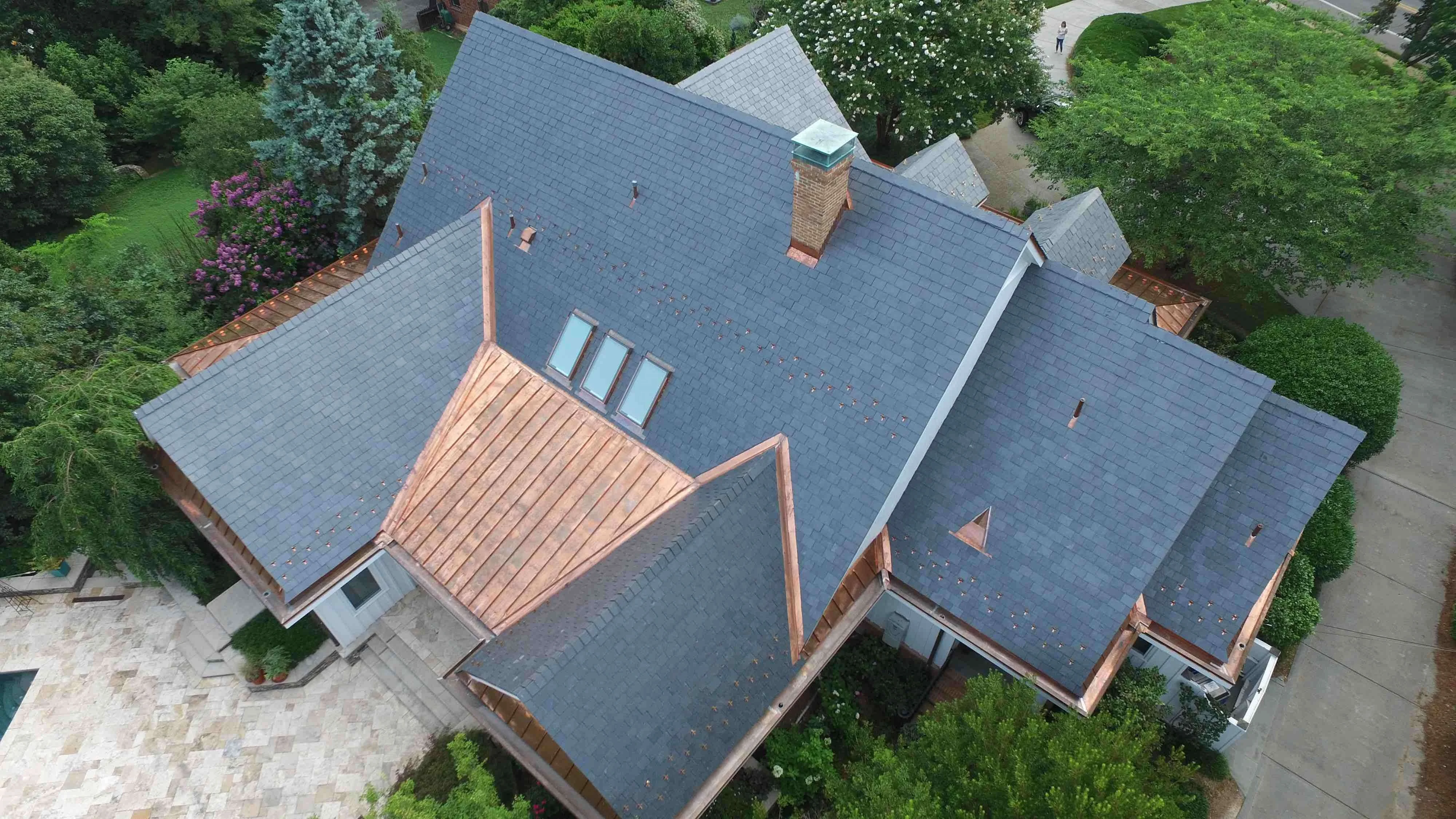 
Free Sample Hangzhou Xinxihu Wholesale 3-tab Single Layer Asphalt Roofing Shingles for Commercial and Residential 
