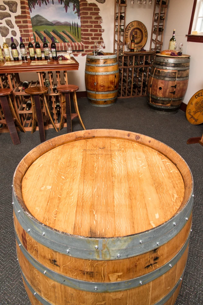 
Whole Refinished Wine Barrels,Industrial barrel table 