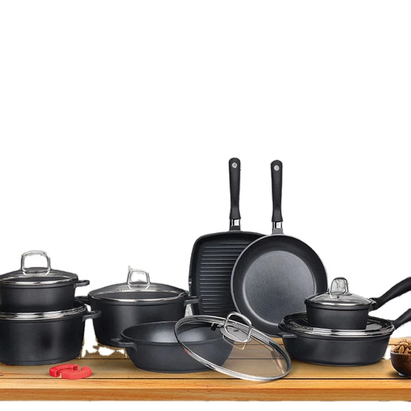 

8 piece Classic Pots and Pans Boil-Over Inserts, Nonstick Cooking Set Black