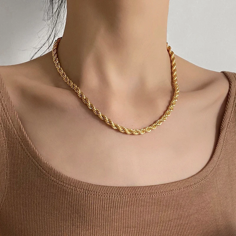 

Classic 6mm Twisted Rope Chain Necklace Gold Plated Stainless Steel Chunky Chain Necklace for Men or Women