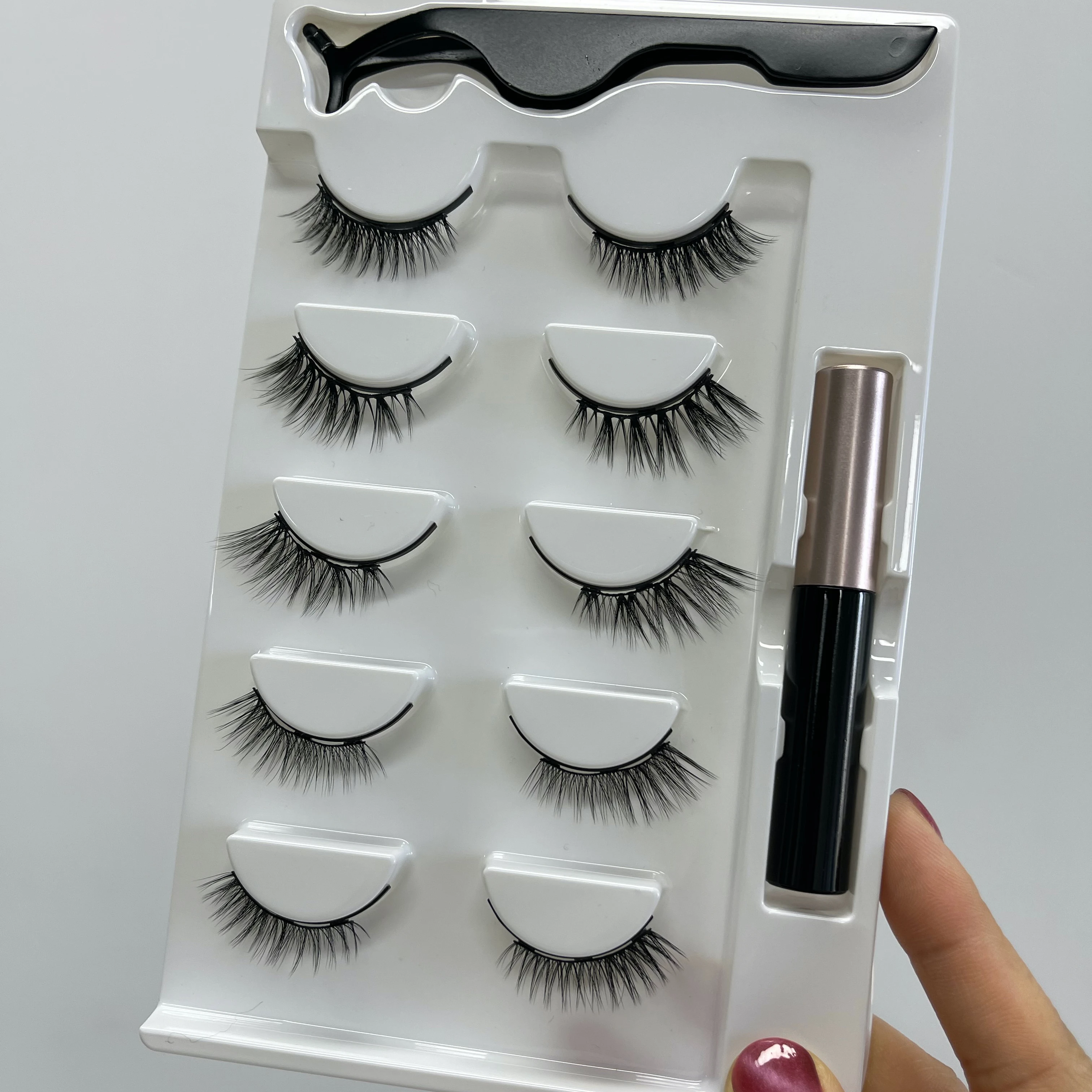

Magnetic Eyelashes With Eyeliner Magnet Lash Mixed Styles Lightwearing Design Logo Box Customizing Wholesale Supply Samples