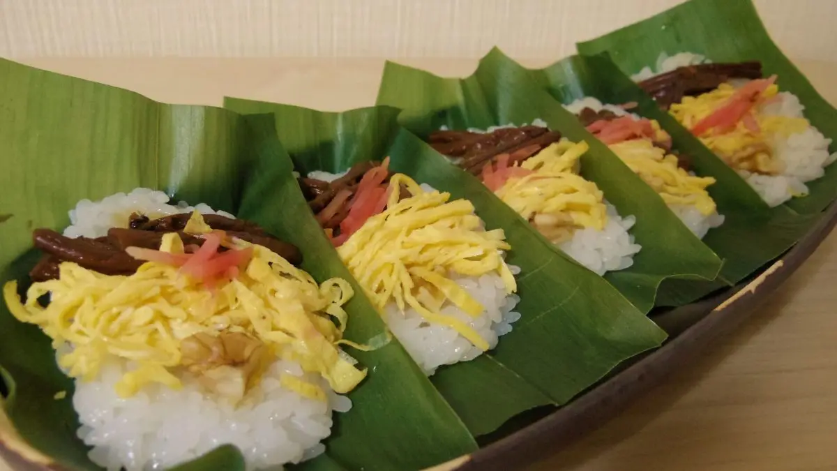 100pcs Sushi Bamboo Leaves Japanese Food Mat Sushi