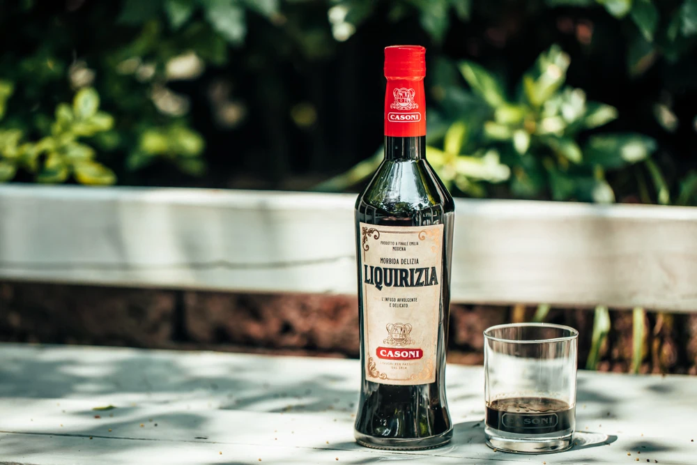 
A Made in Italy with licorice roots 70 cl liquirizia liqueur 