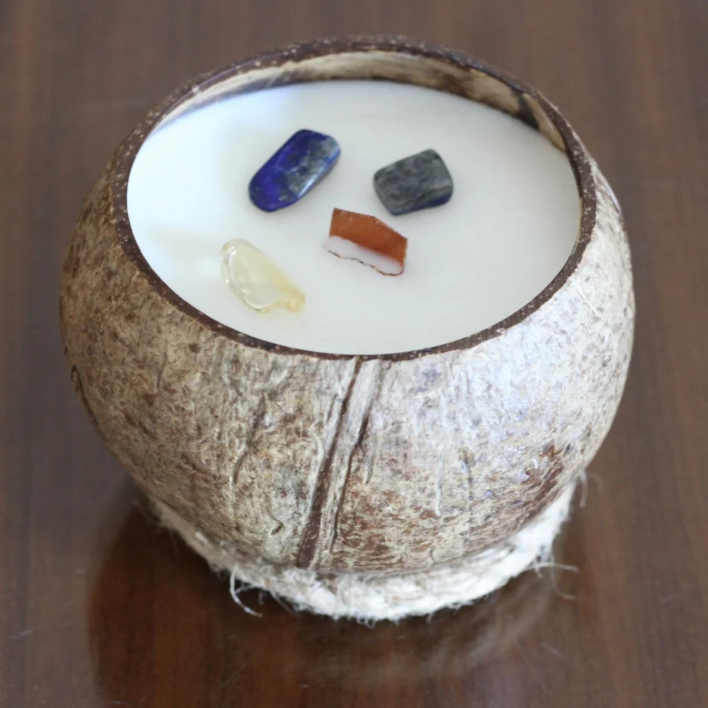 
Crystal coconut shell candle 