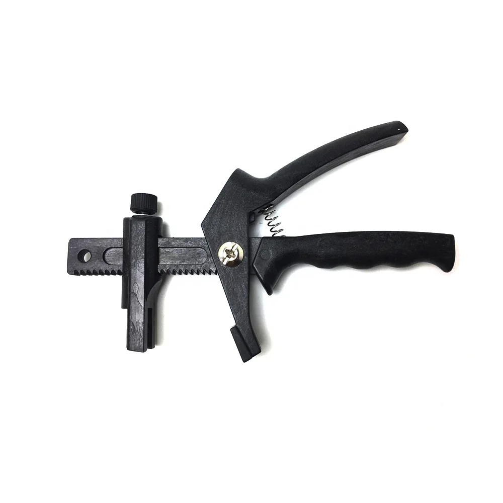 
Pliers tool for tile leveling system 