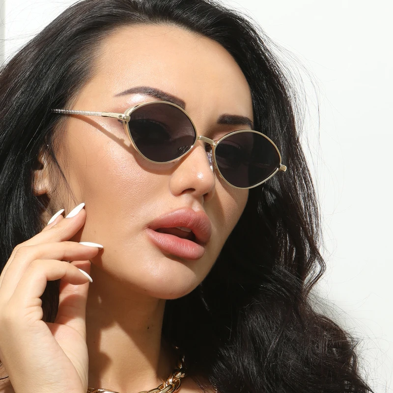 

2021 Sunglasses Women Brand Designer Small Square Sun Glasses Men Metal Frame Driving Eyeglasses Punk Oval Frames Sunglasses