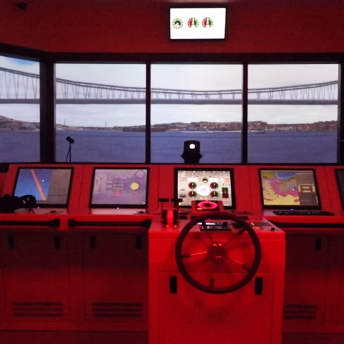 
STCW APPROVED FULL MISSION SHIP BRIDGE SIMULATOR (High Quality) (Ranges from Desktop to Full Mission Bridge Simulator) 