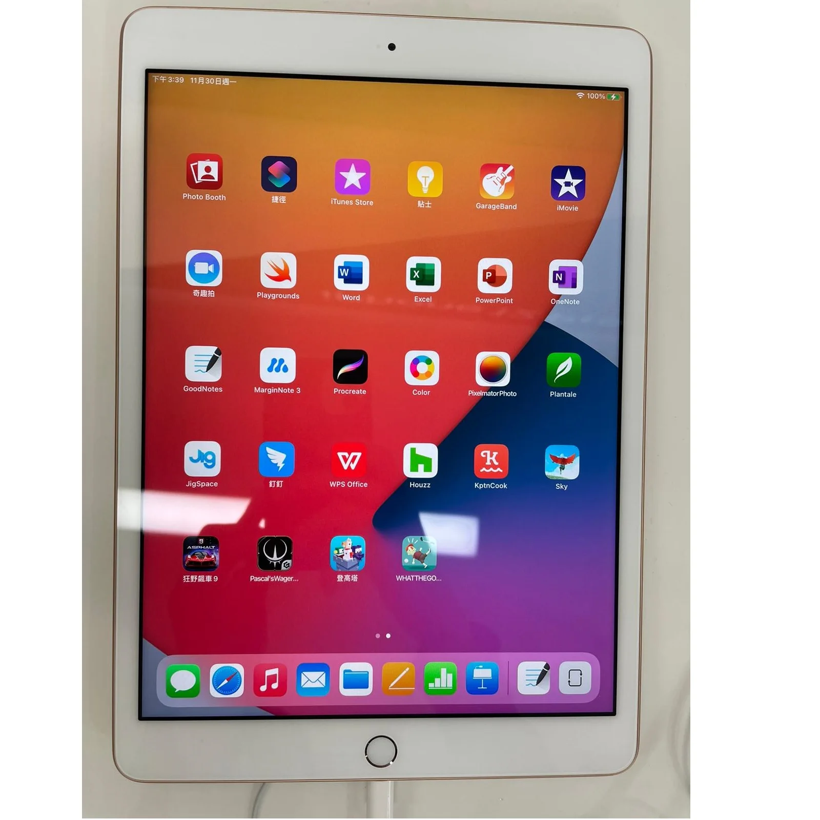 

Manufacturers wholesale well made good quality Apple 2020 iPad 10.2" 128GB wifi