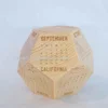 /product-detail/12-sided-wooden-calendar-2020-wood-calender-2020-best-choice-for-decoration-62016049202.html