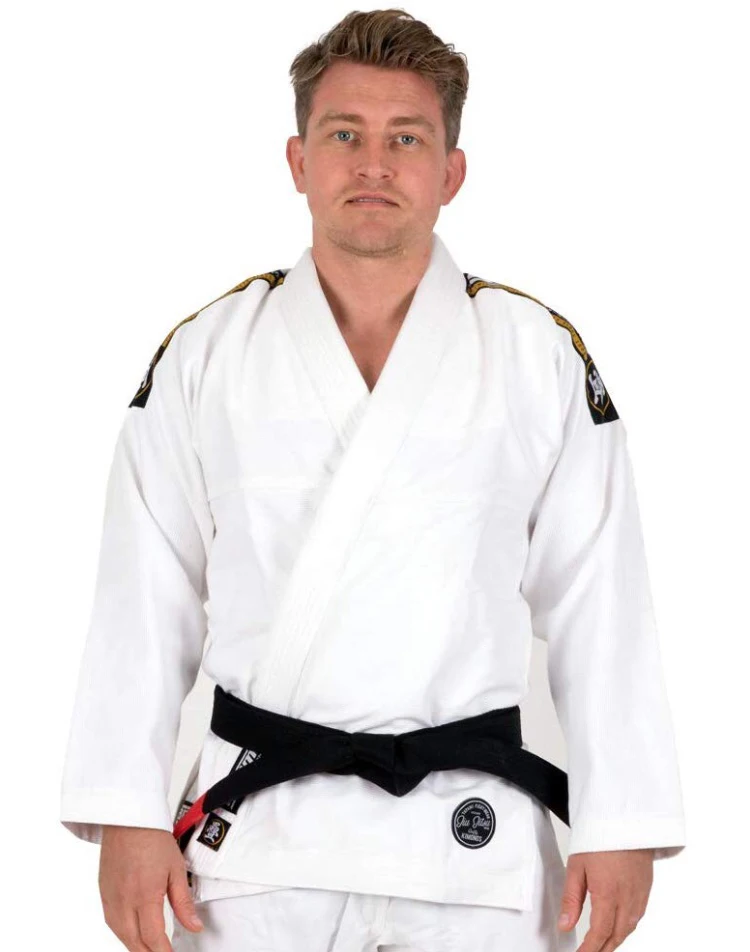 Кимоно Tatami Nova absolute. Tatami Nova кимоно белое. Кимоно джиу джитсу Мизери. Ги для БЖЖ татами.