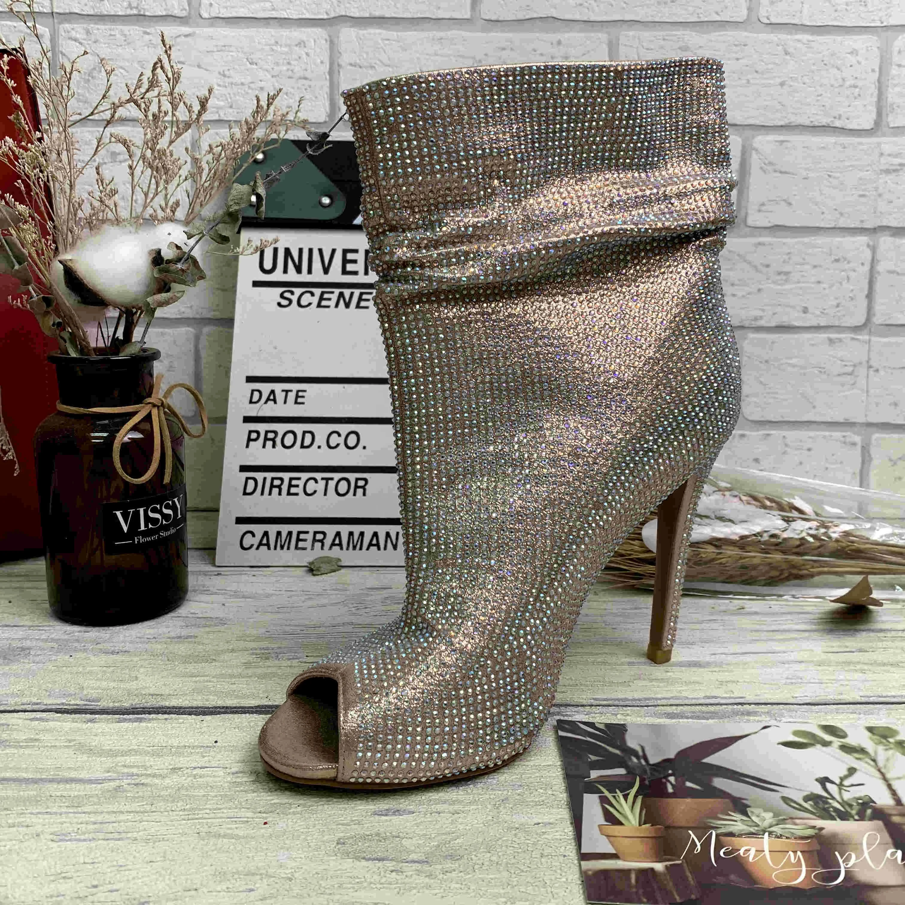 

2021 spring new open toe glitter diamond ladies stiletto high heels European and American large size wholesale, Gold