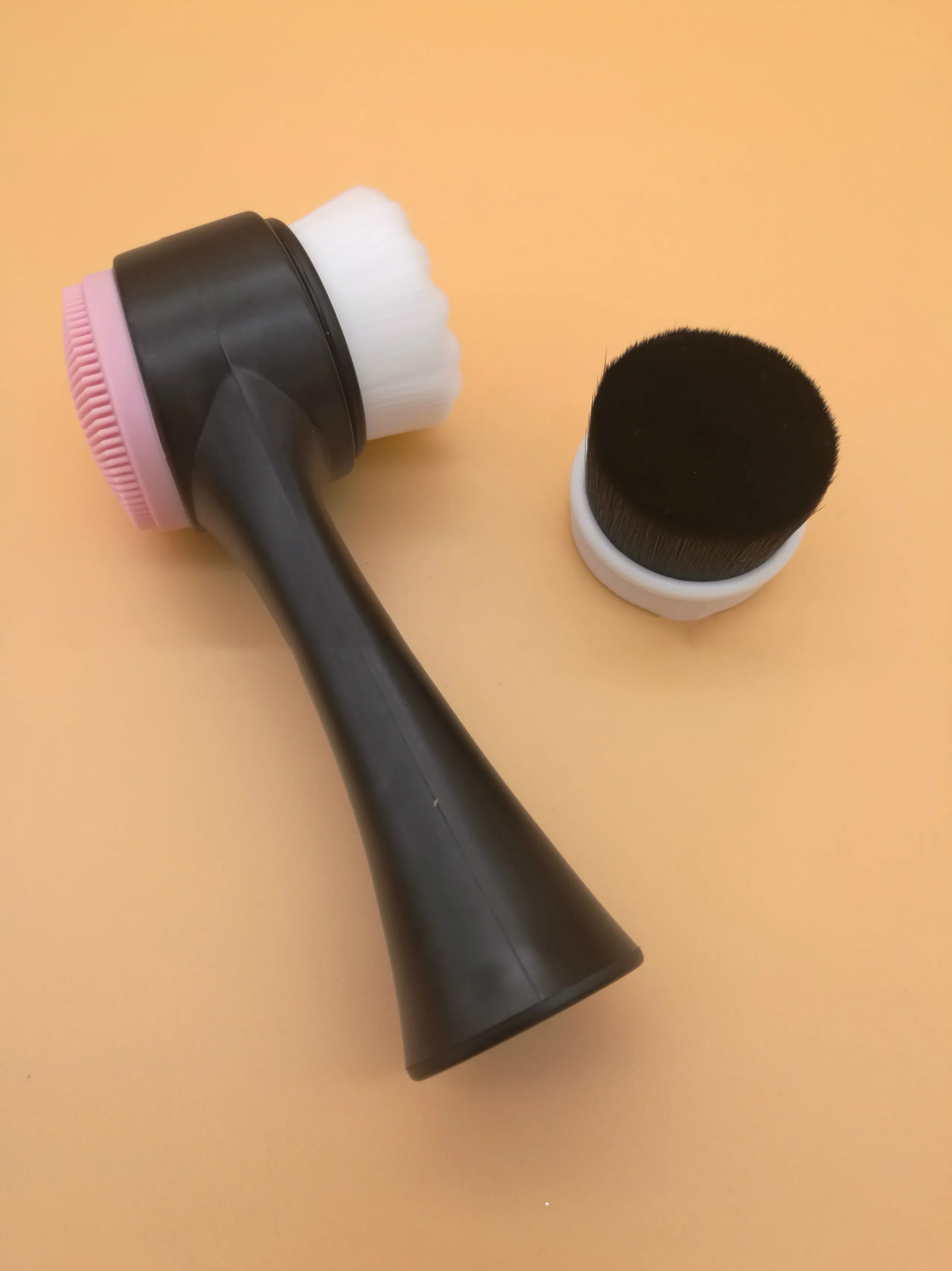 

Hot Selling Face Cleansing Instrument Face Cleansing Device Guangzhou