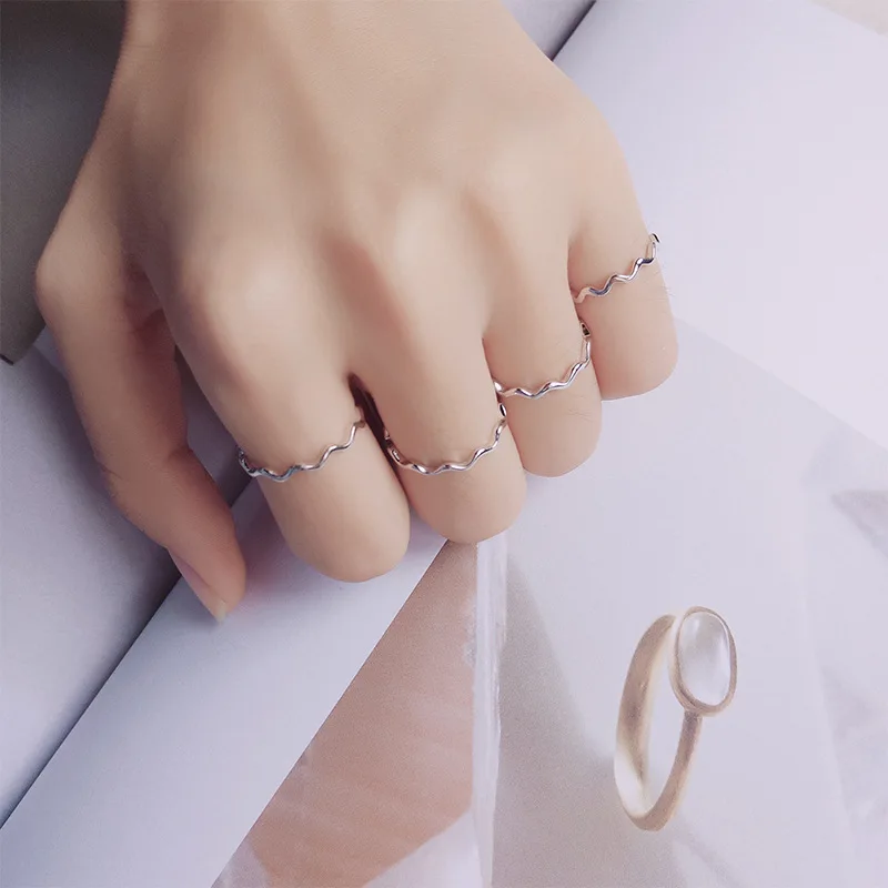 

R1382 Popular Hot Sale Hip Hop Jewelry 925 Sterling Silver Line Tail Ring Silver Female Smooth Wave Curve Joint Ring