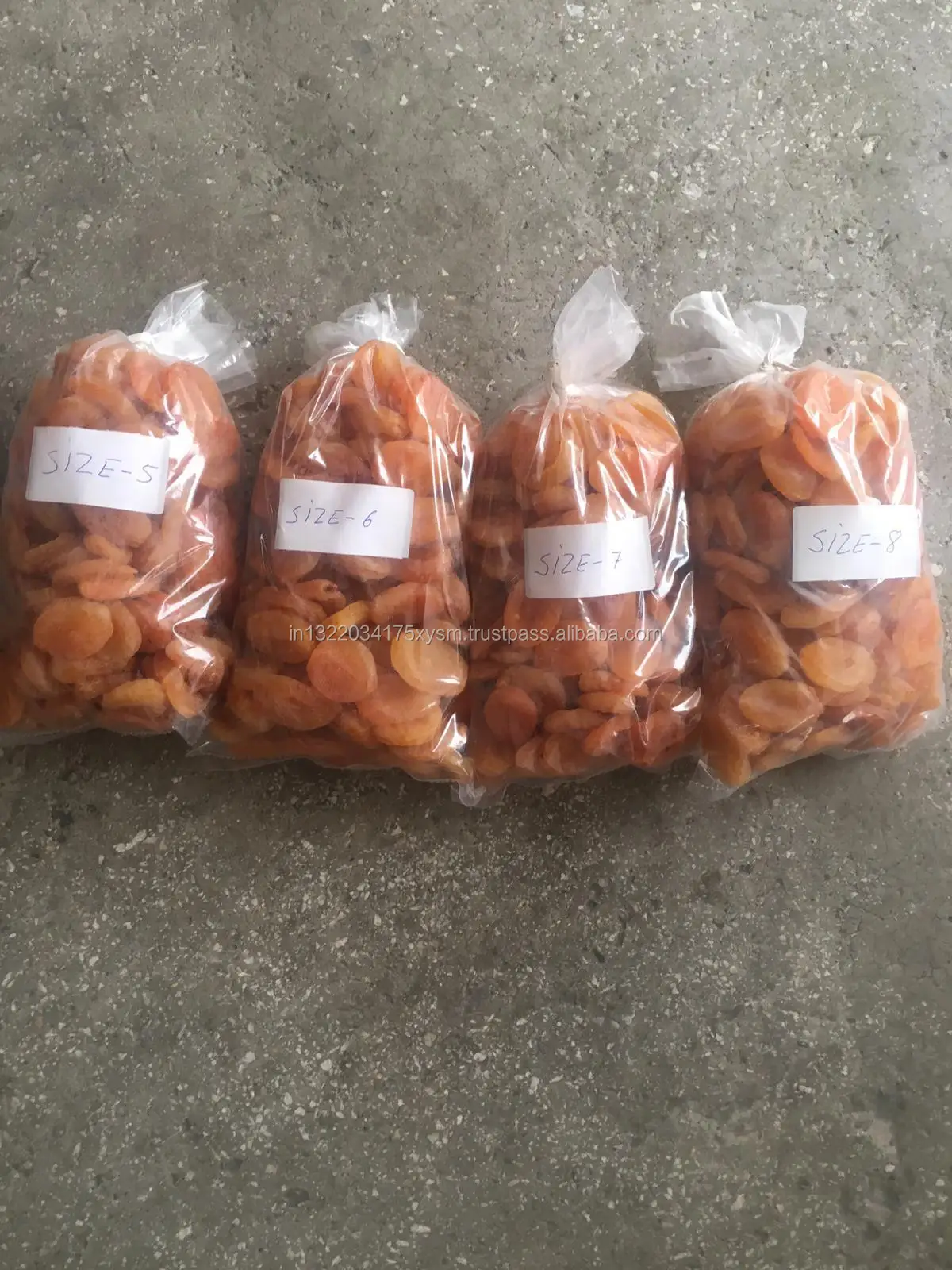Dried Apricot 4.jpg