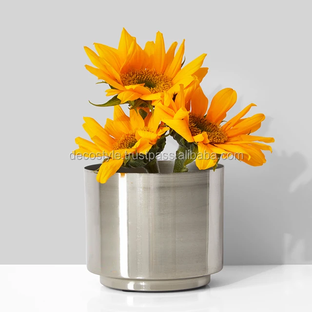 4 x 4in Silver Vase1.jpg