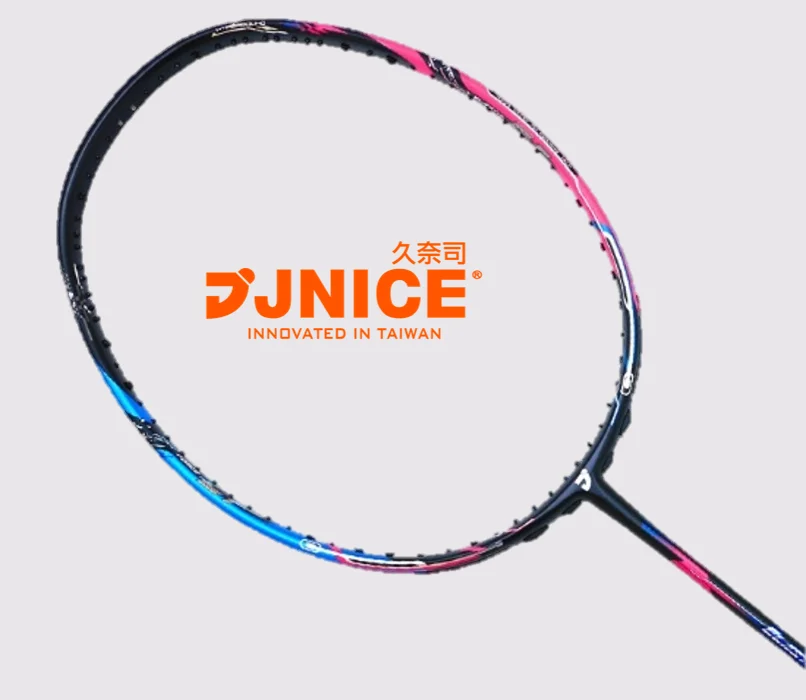 

flexible resilient badminton racket for professionals