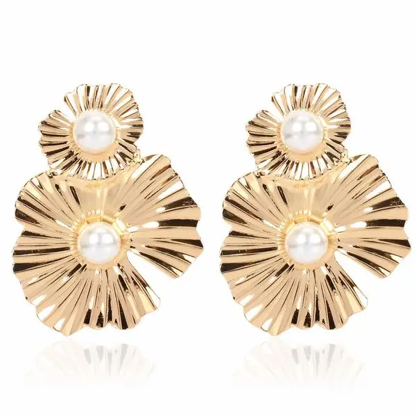 

Fashion Metal Flower Earrings Simple Retro Irregular Flower Pearl Earrings Women