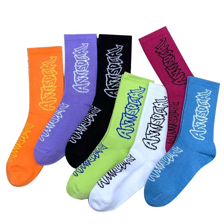 

Wholesale popular custom hip-hop street fashion pure colors sports socks men long tube cotton socks, Colorful