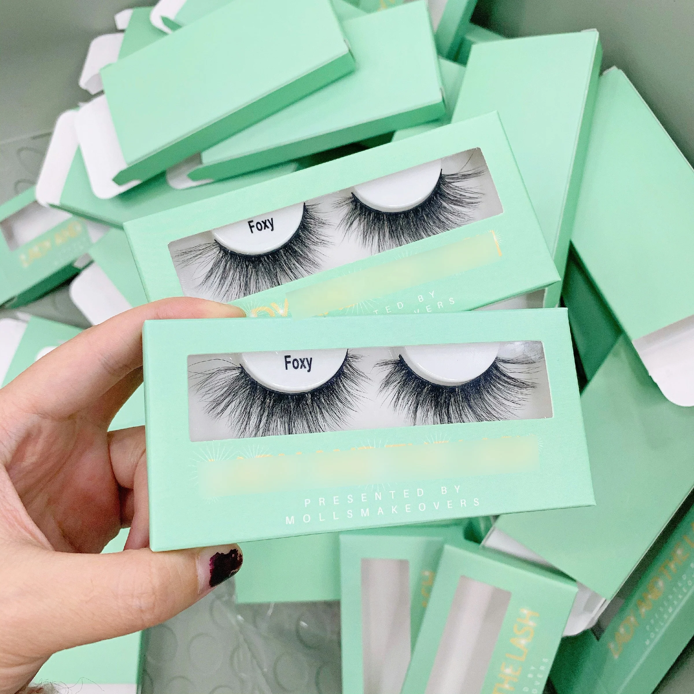 

empty lashesbox private label custom lashbox packaging box custom lashbox vendor, Natural black, color lashes